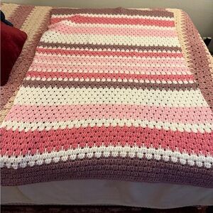 Hand Crochet 40”x60” Afghan. Pink, White, Mauve & Rose.